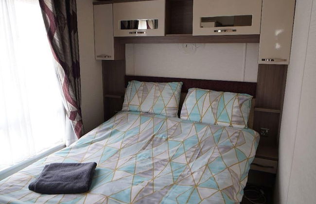 Pets Stay Free 8 Berth lux van Heacham Beach - Photo 2
