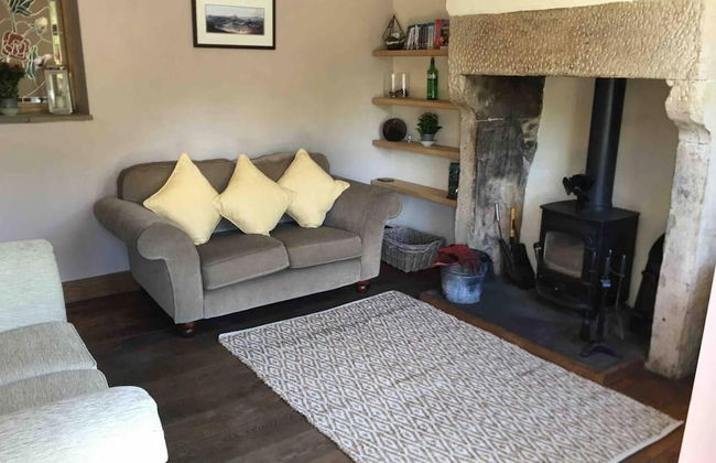Beautiful 2-bed Cottage in Hurst Green - Foto 15