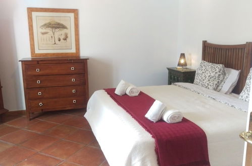 Photo 9 - Spacious Family Benahavis Retreat