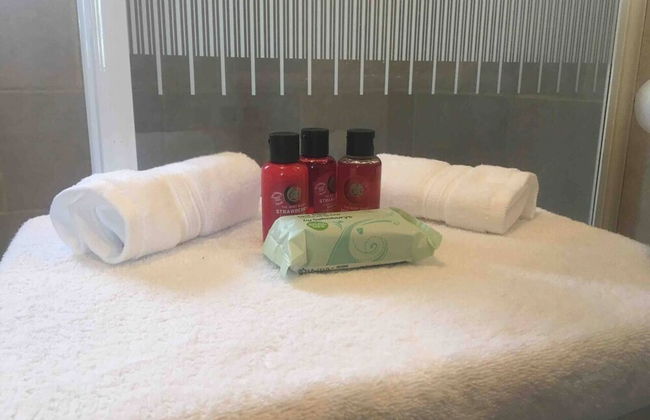 2 Bedroom Chalet - Praa Sands, Cornwall - Foto 7