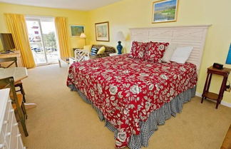 Photo 3 - 861 Ketch Court at The Sea Pines Resort