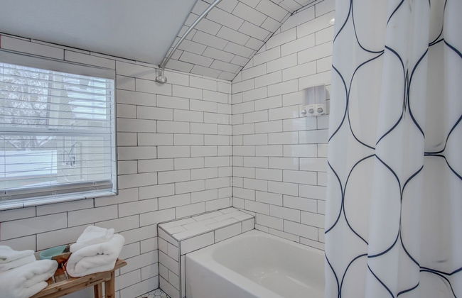 1BR Downtown Urbanitydining, Drink, Cafes & Escape - Foto 14
