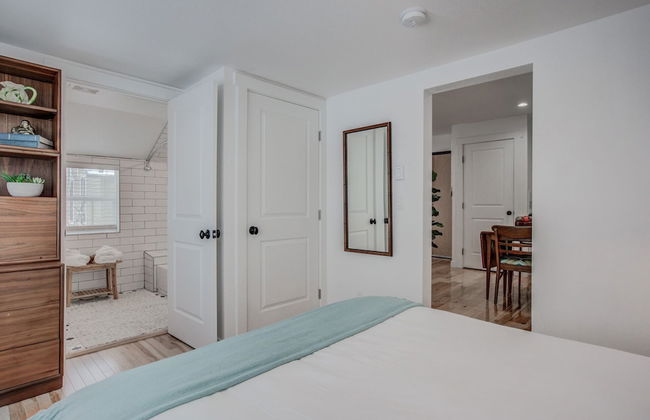 1BR Downtown Urbanitydining, Drink, Cafes & Escape - Foto 3