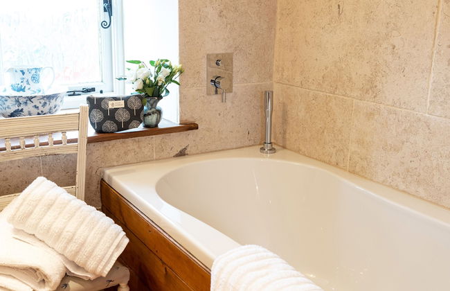 Ingleton - 2 Bed Cottage - Sleeps 4 - Pet Friendly - Foto 19