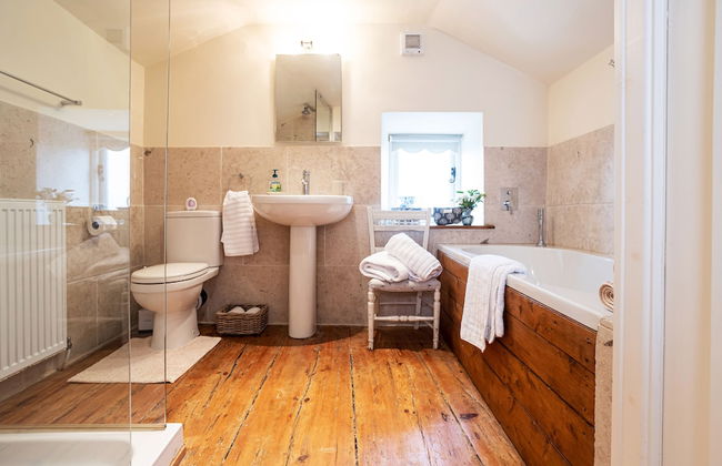 Ingleton - 2 Bed Cottage - Sleeps 4 - Pet Friendly - Foto 18