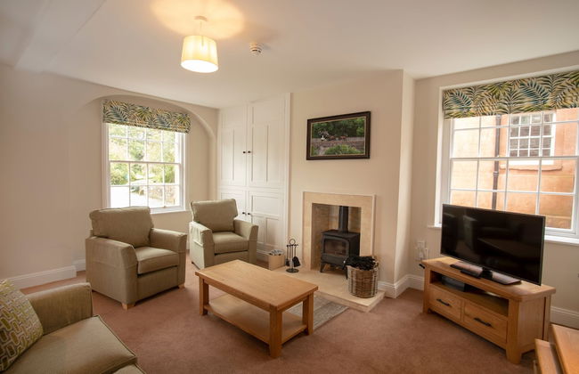 Spacious 2 Bedroom Apartment Surrounded with 36 Acres of Parkland - Foto 4