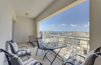 Photo 1 - Luxury Apartment inc Pool Views