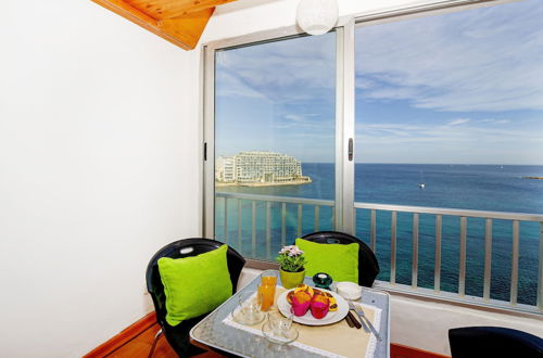 Foto 44 - Spinola Bay Apartment by Getaways Malta