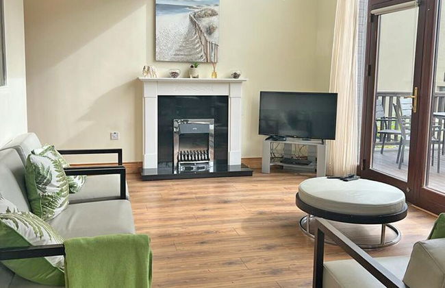 Castle Quay Holiday Homes - Photo 10