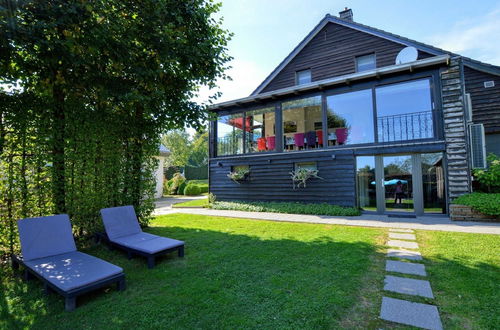 Foto 35 - Luxurious Holiday Home With Sauna in Butgenbach