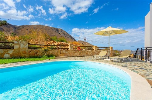 Foto 25 - Villa Stratos Large Private Pool Sea Views A C Wifi Eco-friendly - 2117