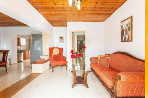 Foto 44 - Villa Constantinos Large Private Pool Walk to Beach Sea Views A C Wifi Car Not Required - 2220