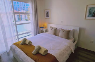 Photo 2 - Downtown Retreat by STAY Bnb