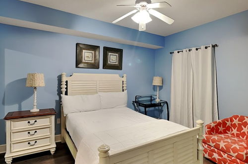 Photo 4 - Majestic Beach Resort by Southern Vacation Rentals