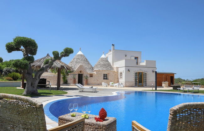 TD Trulli Bruco Large Pool for Family Fun - Photo 1