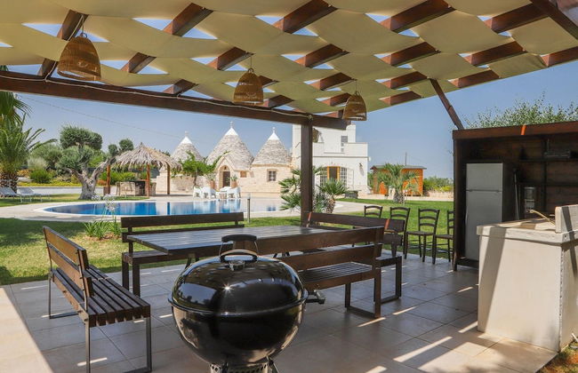 TD Trulli Bruco Large Pool for Family Fun - Photo 12