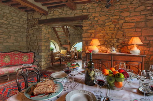 Photo 23 - Tranquil Farmhouse near Center in Umbertide with Garden