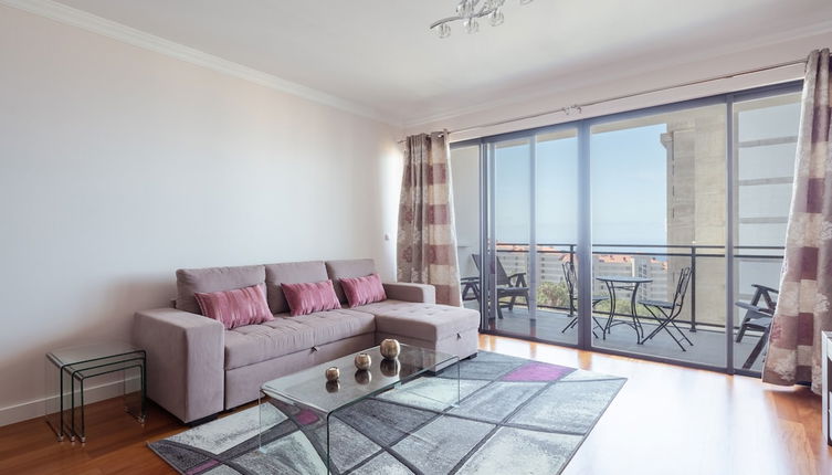 Photo 1 - 25 - Elegant apartment with Seaviews