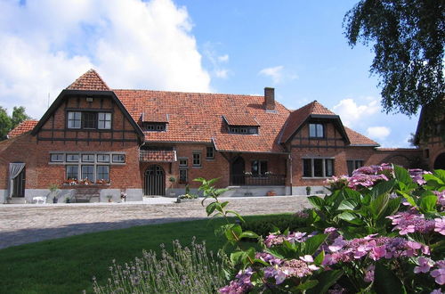 Photo 30 - Cozy Farmhouse With Hill View