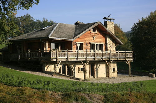 Foto 16 - Luxurious Chalet with Hot Tub & Sauna in Thirimont