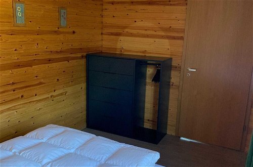 Photo 4 - Alluring Holiday Home in Fraiture With Infrared Sauna