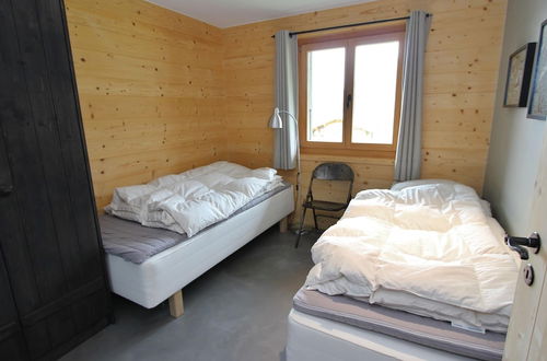 Photo 3 - Comfortable Chalet in La Tzoumaz With Sauna