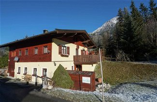 Foto 1 - Spacious Holiday Home near Ski Area in Leogang