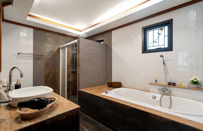 Bright Luxury Villa W Garden Pool & Sauna - Foto 23
