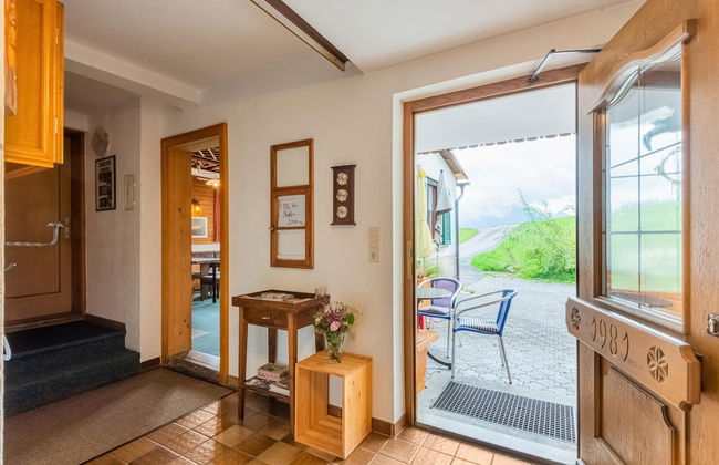 Chalet in Schwarzenberg Near Ski Lift - Foto 2
