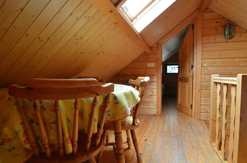 Foto 9 - Comfortable Chalet in Ovifat Near Ski Lift