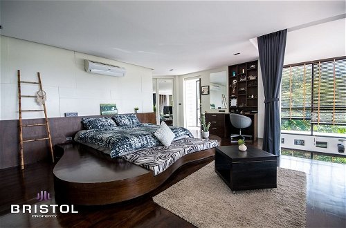 Photo 3 - State Of The Art 4 Bedrooms Sea View Pool Villa by Bristol