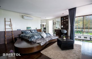 Photo 3 - State Of The Art 4 Bedrooms Sea View Pool Villa by Bristol