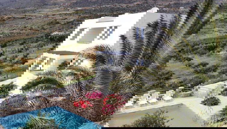 Foto 1 - Villa in Lefkogia Crete With Swimming Pool
