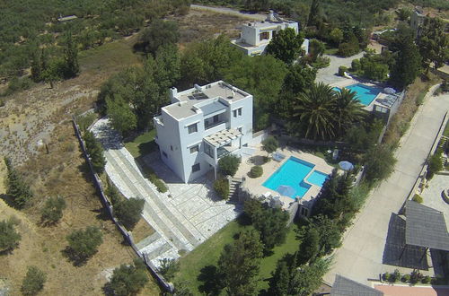 Photo 29 - Modish Villa in Lefkogia Crete With Swimming Pool