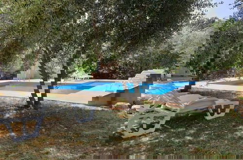 Photo 14 - Apartment in Holiday Home With Pool