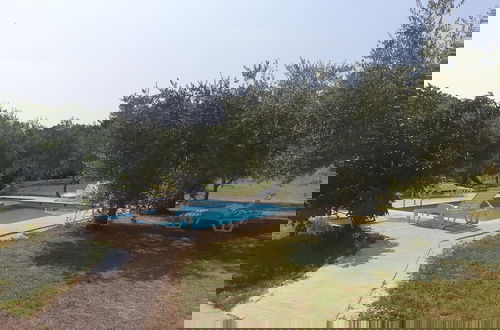 Photo 11 - Apartment in Holiday Home With Pool