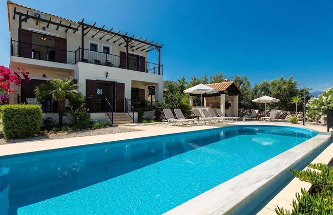 Villa Pyramus - Foto 1
