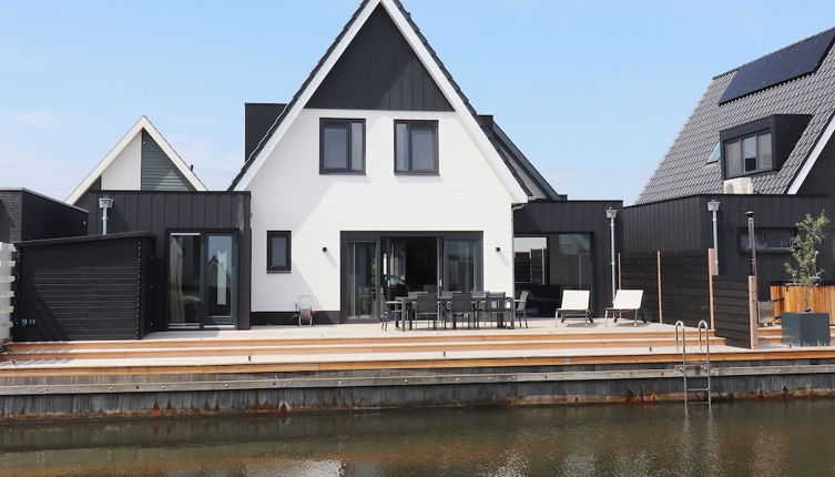 Photo 1 - Lovely Holiday Home in Stavoren With Bubble Bath