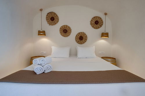 Photo 25 - Pasithea Luxury Suites