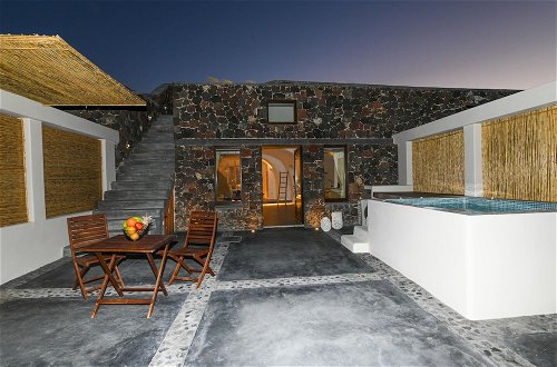 Foto 42 - Luxe Efis Home Sea View 4 Villas & 4 Prive Hot Tub