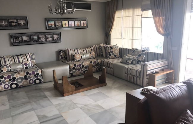Villa YSF - Foto 1