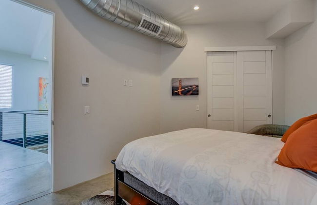 4BR Modern Marvel Downtown Custom Private Balcony - Foto 2