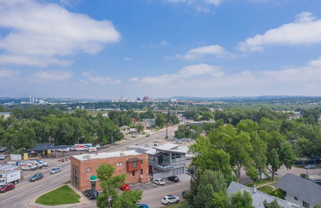 4BR Modern Marvel Downtown Custom Private Balcony - Foto 53