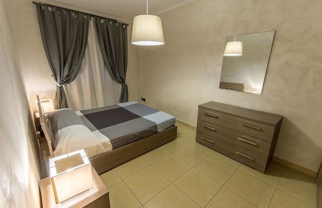 Castiglione Residence - Photo 2