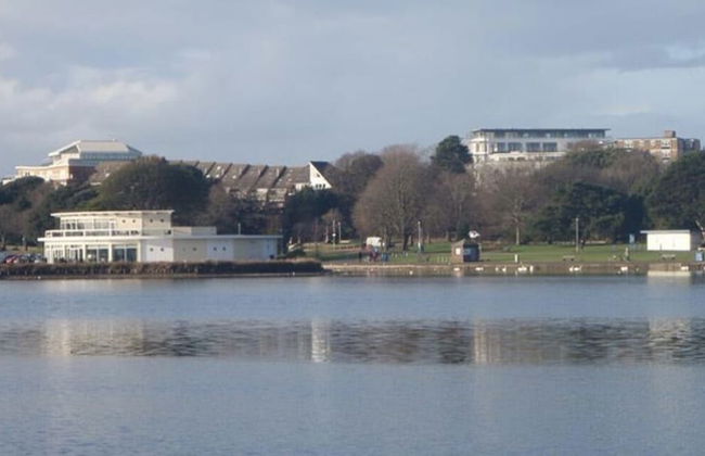 Spacious Two Bed Apartment in Poole - Foto 18