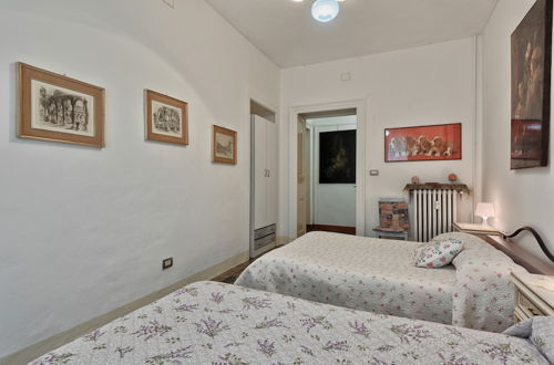 Photo 9 - Porta Nuova Roomy Flat