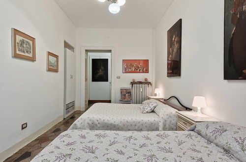 Photo 5 - Porta Nuova Roomy Flat