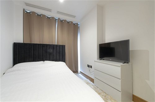 Foto 2 - Lovely 2-bed Luxury Apartment in City of London