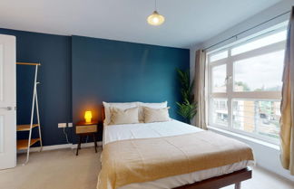 Photo 2 - Cozy Hackney Apartment