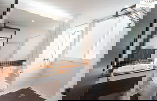 Foto 43 - The Kris Condo by Knock-Knock